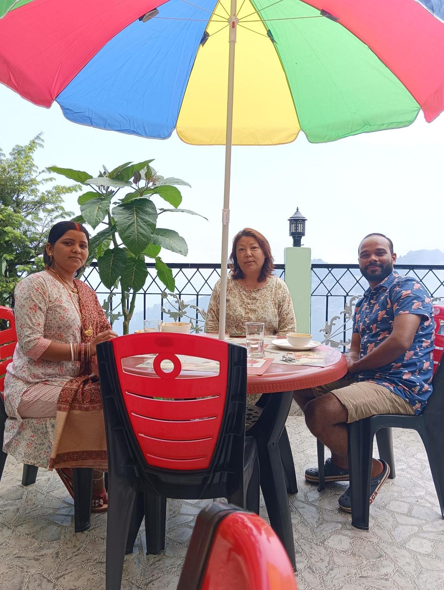 Dew Drops Guest House Darjeeling  Extérieur photo
